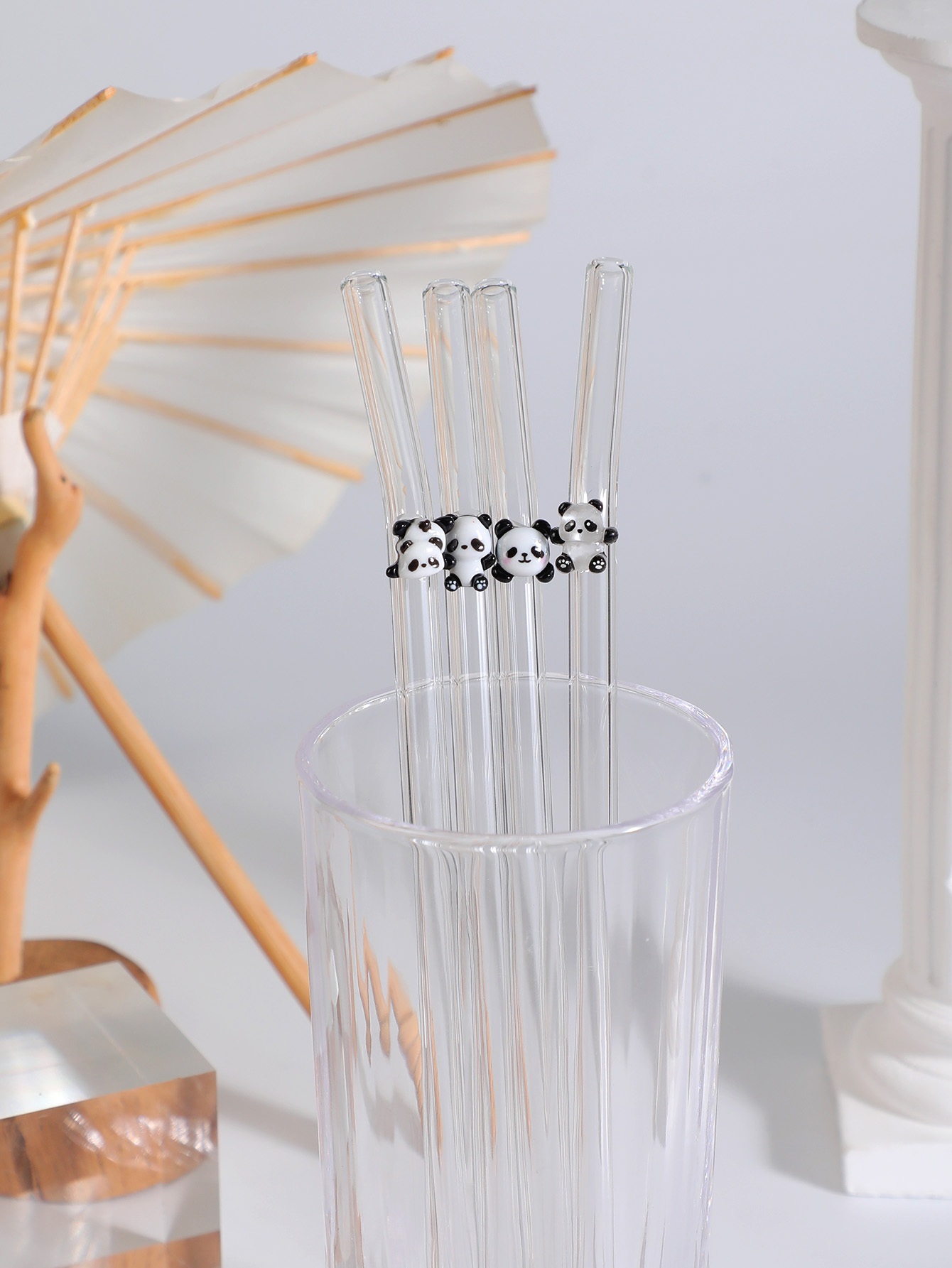 Reusable Straw - 4/7PCS パンダデザイン 再利用可能な曲がったガラスストロー、かわいいコーヒー＆ドリンクアクセサリー、ビーチパーティーの必需品、デザートショップのお気に入りのギフト