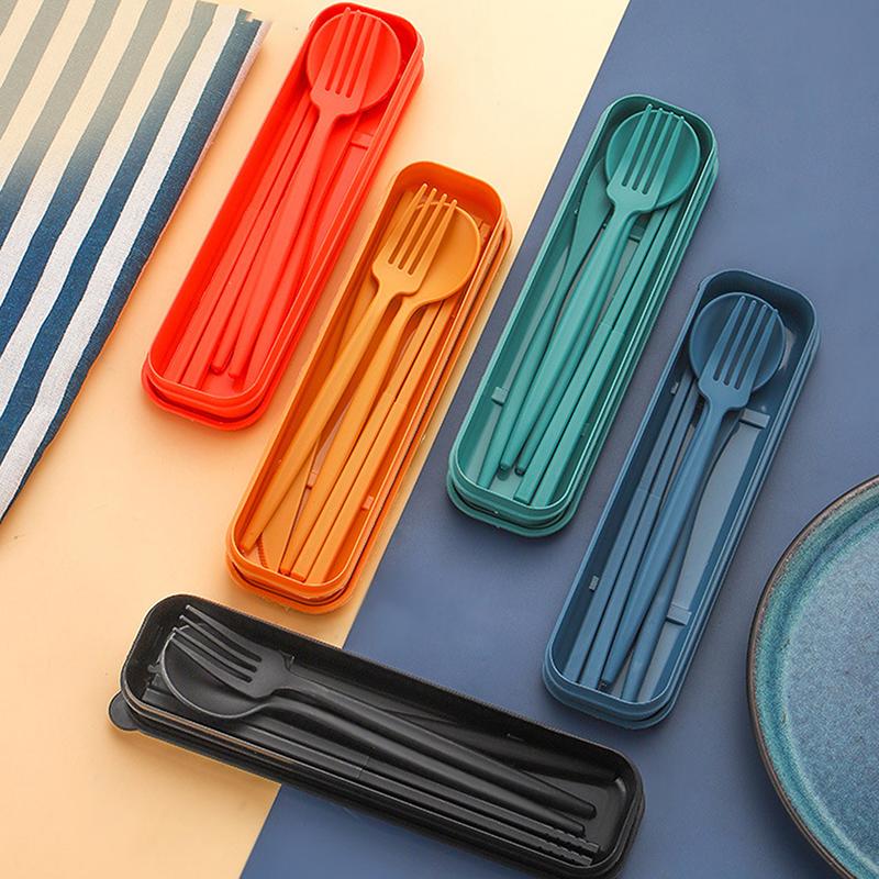 4ピース携帯用食器セット 健康的で環境に優しい小麦ストロー製 - Bamboo Cutlery のレビューと価格